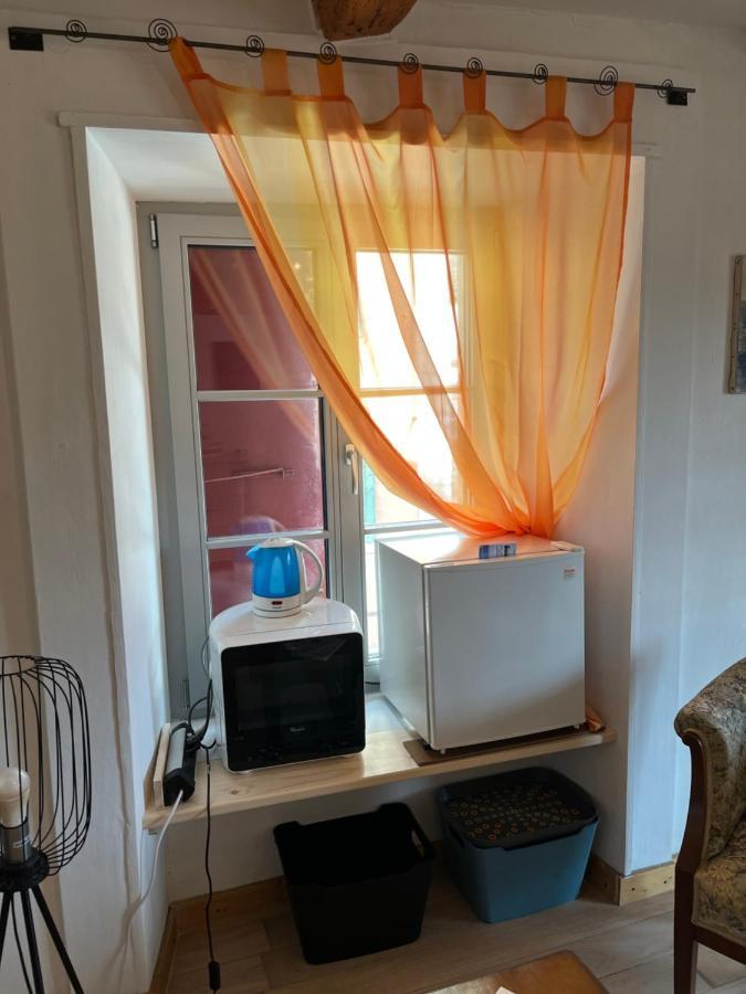 Chambre Papillon Avec Acces Terasse La Neuveville Bagian luar foto